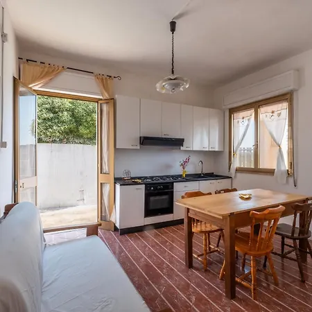 Holiday home Villa Respiro Azzurro *